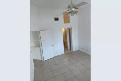 15880 SW 12th St #house, Pembroke Pines, FL 33027 - Photo 15