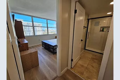 18061 Biscayne Blvd #1602, Aventura, FL 33160 - Photo 11