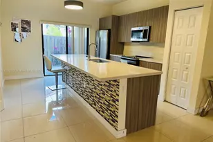 7855 NW 104th Ave, Doral, FL 33178 - Photo 9