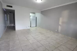 11005 SW 1st St, Sweetwater, FL 33174 - Photo 5