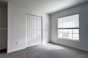 974 Bent Creek Dr, Fort Pierce, FL 34947 - Photo 15