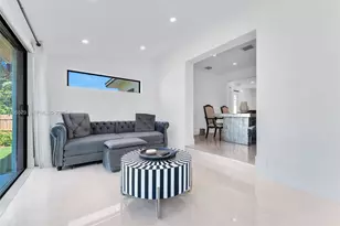 231 NE 45th St, Miami, FL 33137 - Photo 27