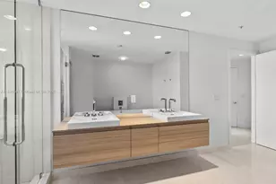 17301 Biscayne Blvd, North Miami Beach, FL 33160 - Photo 29