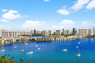17301 Biscayne Blvd, North Miami Beach, FL 33160 - Photo 1