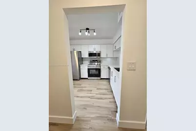 2524 NW 104th Ave #103, Sunrise, FL 33322 - Photo 5