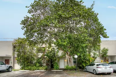 14329 Memorial Hwy #7-K, Miami, FL 33161 - Photo 1