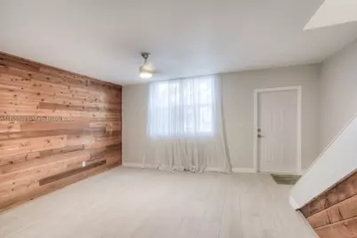 14329 Memorial Hwy #7-K, Miami, FL 33161 - Photo 3