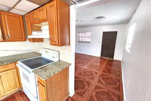 321 SW 1st Ct, Pompano Beach, FL 33060 - Photo 13