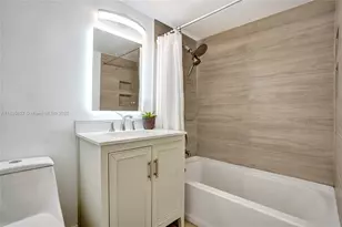 924 SE 2nd St, Fort Lauderdale, FL 33301 - Photo 7