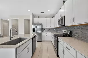 1310 Whitcombe Dr, Royal Palm Beach, FL 33411 - Photo 25
