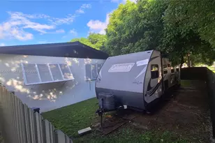 10305 SW 149th Terrace, Miami, FL 33176 - Photo 43