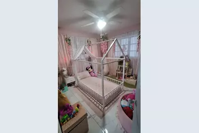 10305 SW 149th Ter, Miami, FL 33176 - Photo 9