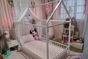 10305 SW 149th Terrace, Miami, FL 33176 - Photo 9