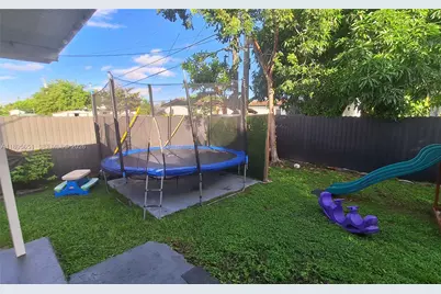 10305 SW 149th Ter, Miami, FL 33176 - Photo 23