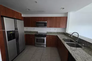 10885 NW 89th Terrace, Doral, FL 33178 - Photo 5