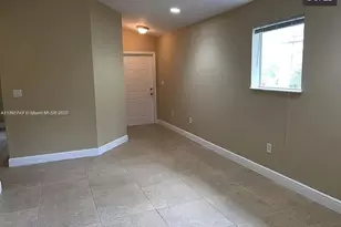 1251 SE 29th St, Homestead, FL 33035 - Photo 7