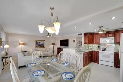 115 Grantham A #115, Deerfield Beach, FL 33442 - Photo 9