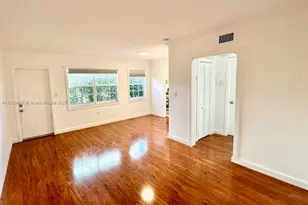 2101 Bay Dr, Miami Beach, FL 33141 - Photo 1