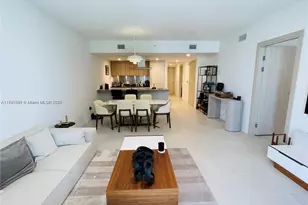 1000 Brickell Plaza, Miami, FL 33131 - Photo 7