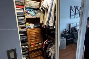 8270 NW 191st Ln, Hialeah, FL 33015 - Photo 7