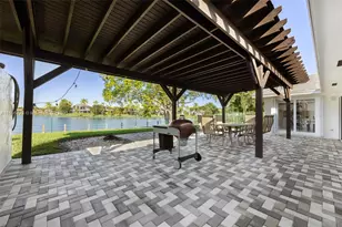 21960 SW 98th Ave, Cutler Bay, FL 33190 - Photo 21