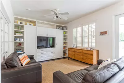 5774 SW 76th Ter, South Miami, FL 33143 - Photo 17