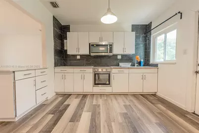 12426 NW 8th Ave #A, North Miami, FL 33168 - Photo 5