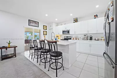 29172 SW 168th Ct, Homestead, FL 33030 - Photo 9