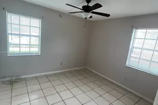 479 NE 210th Cir Terrace, Miami, FL 33179 - Photo 7