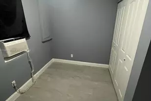 1279 NW 9th Ave, Florida City, FL 33034 - Photo 7