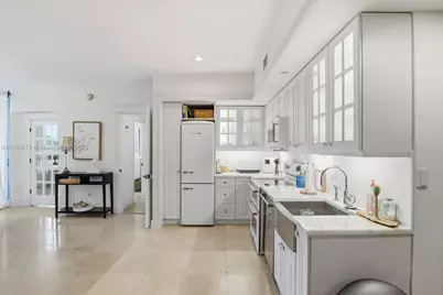 350 S Miami Ave #1205, Miami, FL 33130 - Photo 1