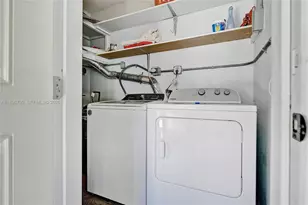 1413 NE 17th Way, Fort Lauderdale, FL 33304 - Photo 17