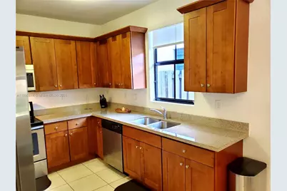 9731 NW 10th Ter, Miami, FL 33172 - Photo 13