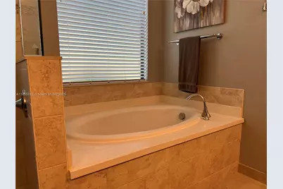 11985 N Kalmar Cir N, Parkland, FL 33076 - Photo 39