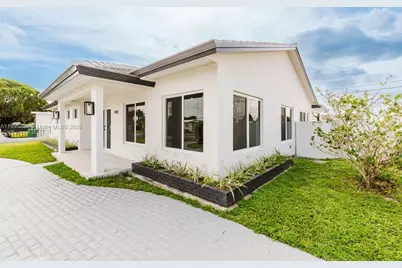 4202 SW 98th Ave, Miami, FL 33165 - Photo 1