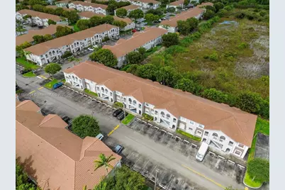 1677 SE 27th Ct #202, Homestead, FL 33035 - Photo 35