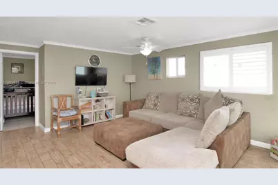 251 2nd St, Key Colony, FL 33051 - Photo 5