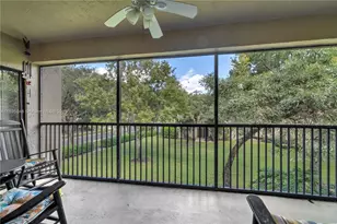 10547 NW 10th St, Plantation, FL 33322 - Photo 5