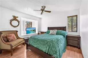 10547 NW 10th St, Plantation, FL 33322 - Photo 9