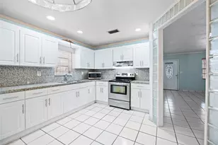 4650 SW 129th Ave, Miami, FL 33175 - Photo 13
