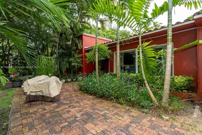 14000 N Miami Ave, Miami, FL 33168 - Photo 11