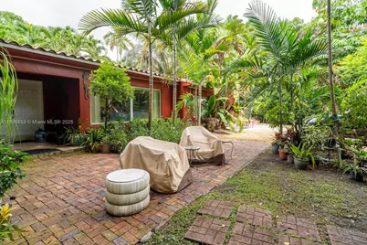 14000 N Miami Ave, Miami, FL 33168 - Photo 9