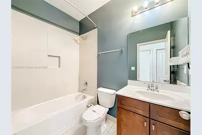 1082 NW 33rd Mnr, Pompano Beach, FL 33064 - Photo 39