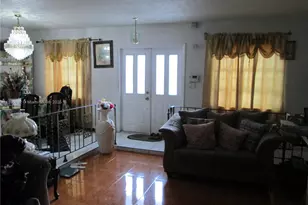 3346 NW 23rd Ct, Lauderdale Lakes, FL 33311 - Photo 5