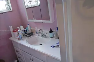 3346 NW 23rd Ct, Lauderdale Lakes, FL 33311 - Photo 15