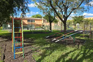 9400 W Flagler St, Miami, FL 33174 - Photo 33