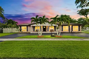6150 SW 7th St, Plantation, FL 33317 - Photo 1
