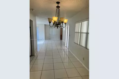2345 NW 28th St #1-2, Oakland Park, FL 33311 - Photo 9