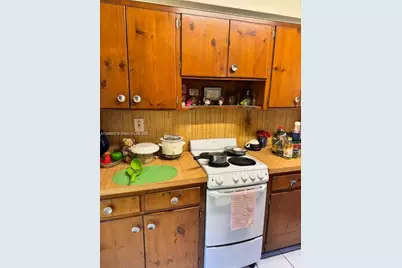 2345 NW 28th St #1-2, Oakland Park, FL 33311 - Photo 27