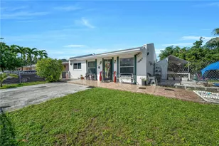 5402 SW 128th Pl, Miami, FL 33175 - Photo 3